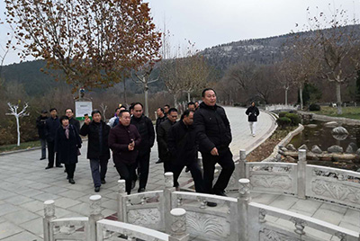 现场考察学习